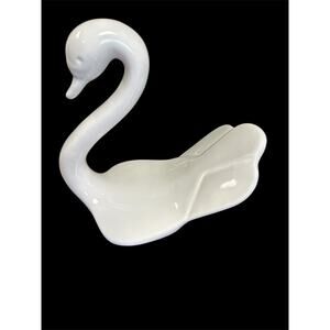 Vintage Ceramic Swan Towel Holder Bathroom Countertop Decor